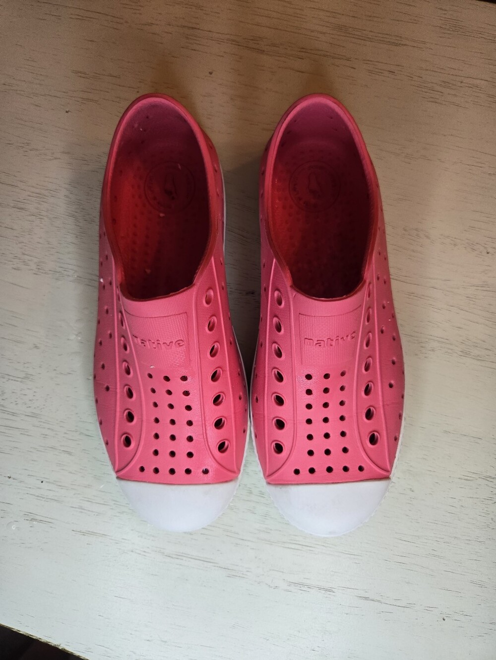Native Kids Slip-On Sneakers in Bright Pink with White Toe Caps